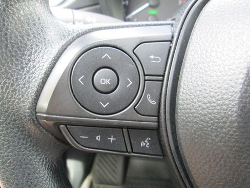 Used 2025 Toyota Corolla Cross AWD Hybrid image 18