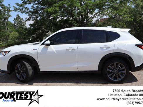 Used 2025 Acura ADX A-Spec AWD/4WD image 3