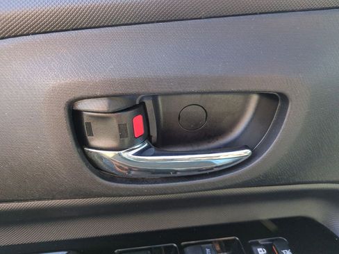 Used 2016 Toyota Prius C One image 14