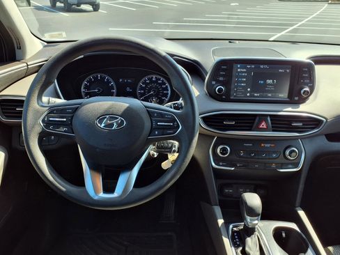 Used 2019 Hyundai Santa Fe SE FWD image 5