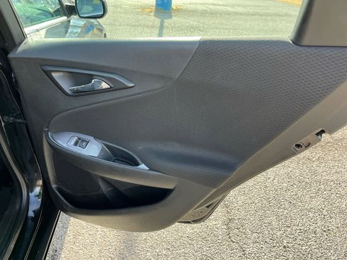 Used 2023 Chevrolet Malibu LT image 28