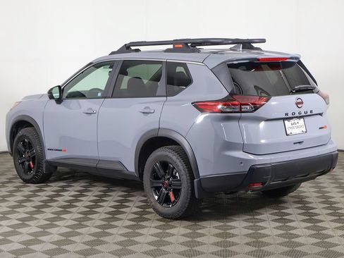 Used 2025 Nissan Rogue SV w/ Rock Creek Premium Package AWD/4WD image 9