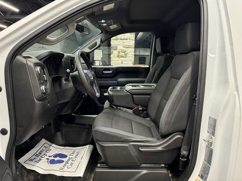 Used 2021 GMC Sierra 2500 2500HD w/ Convenience Package image 21