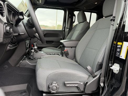 New 2026 Jeep Wrangler Unlimited Sport image 17