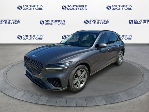 Used 2022 Genesis GV70 3.5T Sport w/ Sport Advanced Package AWD/4WD image 2