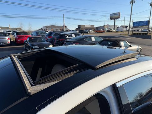 Used 2013 Mercedes-Benz S 550 image 32