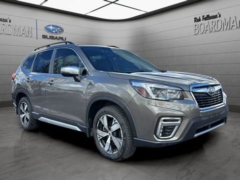 Used 2021 Subaru Forester Touring image 2