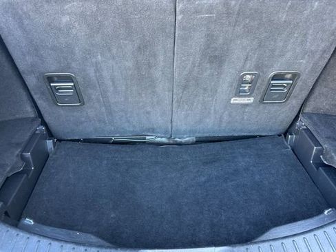 Used 2022 MAZDA CX-9 Touring image 18