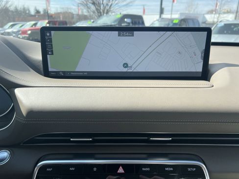 Used 2024 Genesis GV80 2.5T image 20