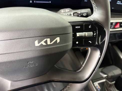 New 2026 Kia Sorento LX image 21