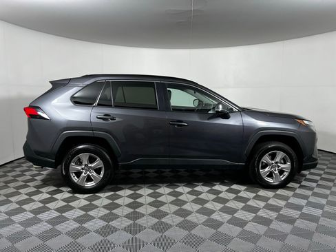 Used 2024 Toyota RAV4 XLE FWD image 4