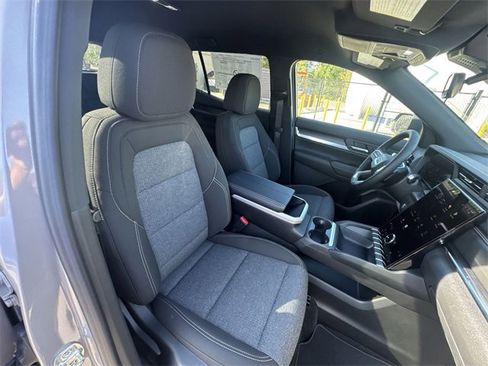 New 2026 GMC Terrain Elevation image 23