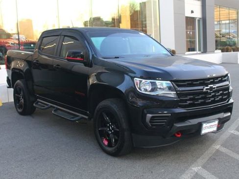 Used 2021 Chevrolet Colorado LT w/ Redline Special Edition image 10