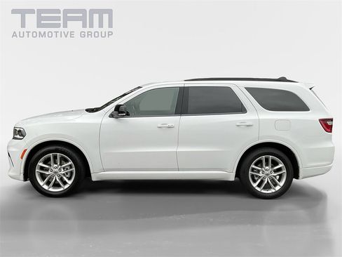 Used 2023 Dodge Durango GT image 4