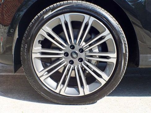 Used 2024 Land Rover Range Rover Sport SE image 57