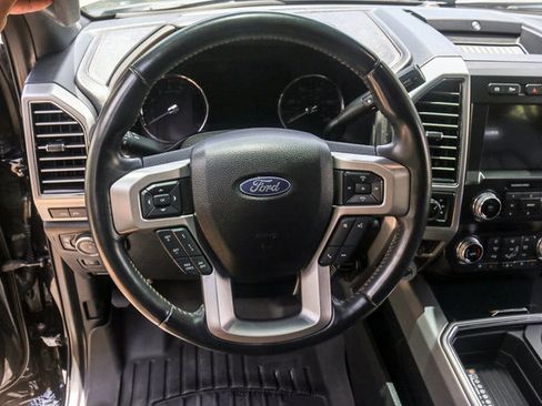 Used 2020 Ford F450 Platinum w/ FX4 Off-Road Package AWD/4WD image 22