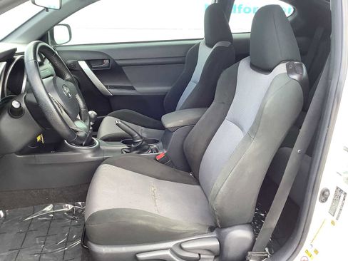 Used 2014 Scion tC FWD image 11