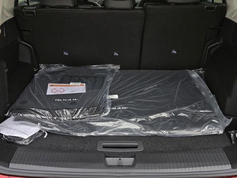 New 2026 Nissan Rogue SV image 10