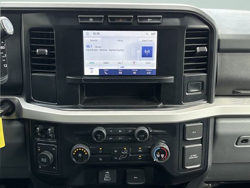 Used 2024 Ford F250 XLT AWD/4WD image 20