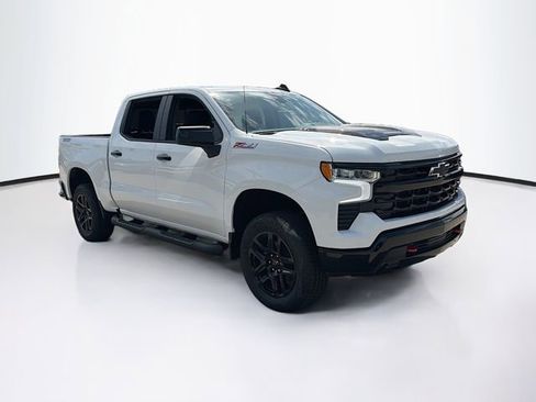 New 2026 Chevrolet Silverado 1500 LT Trail Boss w/ Convenience Package II AWD/4WD image 3