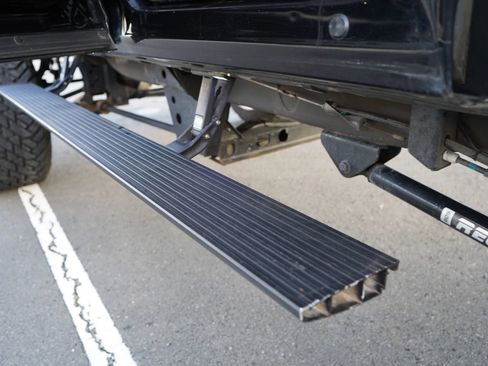 Used 2014 Chevrolet Silverado 2500 LT w/ Custom Sport Truck Package image 17