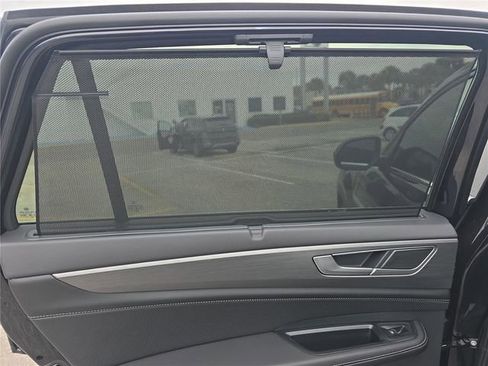 New 2026 Volkswagen Atlas Cross Sport SE image 11