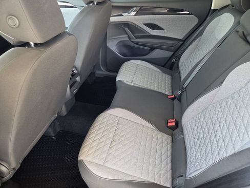 Used 2026 Volkswagen Tiguan S FWD image 22