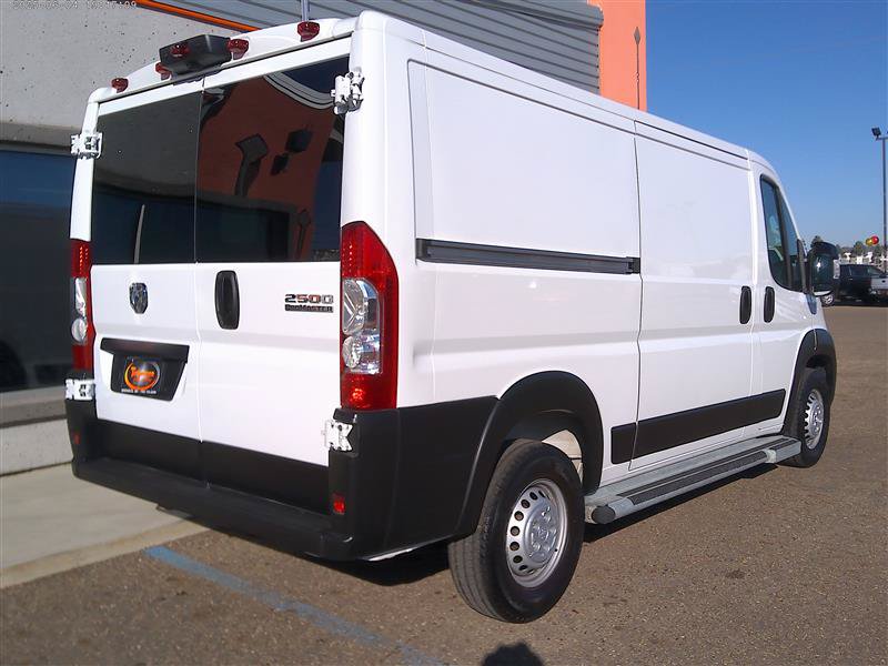 Used 2025 RAM ProMaster 2500 w/ U-Haul Equipment Group FWD image 3