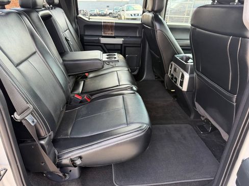 Used 2019 Ford F150 Lariat w/ Trailer Tow Package RWD image 15