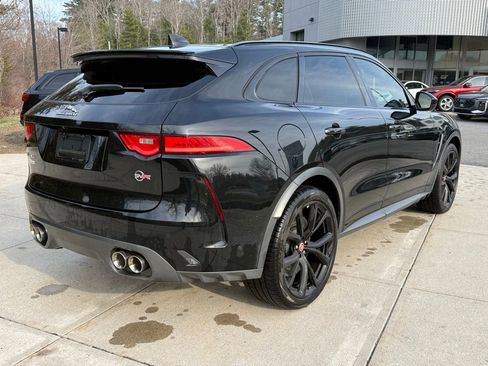 Used 2020 Jaguar F-PACE SVR image 10