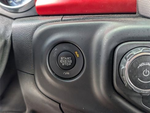 Certified 2021 Jeep Wrangler Unlimited Rubicon image 27