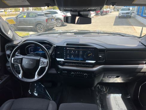 Certified 2023 Chevrolet Silverado 1500 RST w/ Z71 Off-Road Package AWD/4WD image 32
