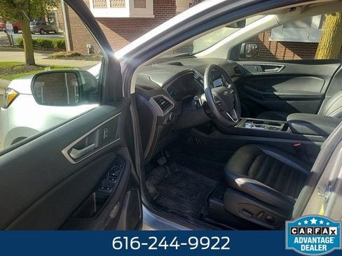Used 2024 Ford Edge SEL w/ Convenience Package AWD/4WD image 4