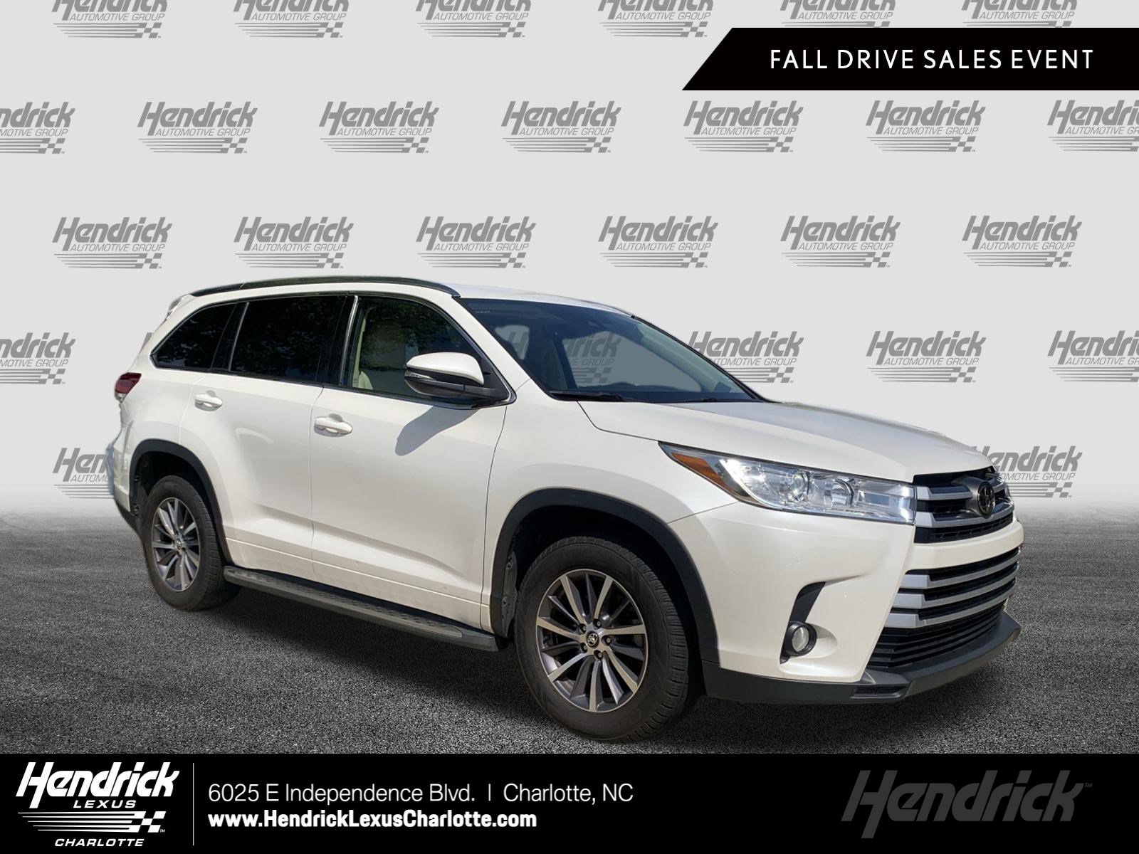 Used 2017 Toyota Highlander XLE FWD image 1
