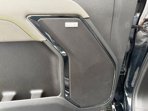 Used 2024 Chevrolet Silverado 2500 ZR2 w/ Technology Package AWD/4WD image 6