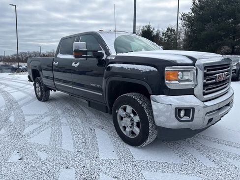 Used 2016 GMC Sierra 3500 SLT w/ Duramax Plus Package image 7