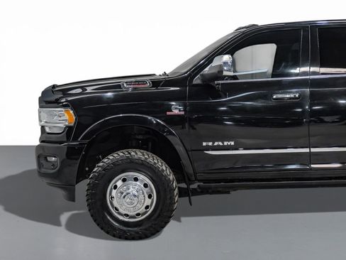 Used 2020 RAM 3500 Limited image 10