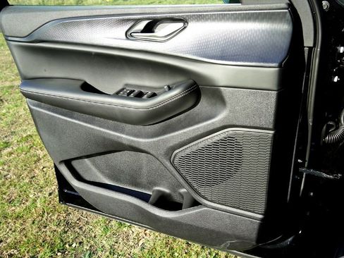 New 2025 Jeep Grand Cherokee Laredo image 22