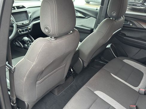 Certified 2023 Chevrolet TrailBlazer LT w/ Convenience Package image 12