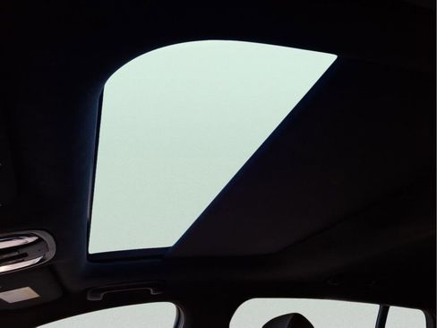 Used 2023 Kia Stinger GT2 image 19