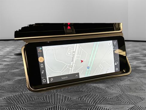 Used 2023 Land Rover Range Rover Evoque S image 5