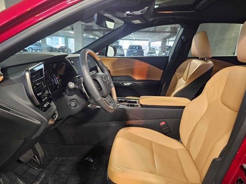 Used 2024 Lexus RX 350 Premium w/ Convenience Package image 27