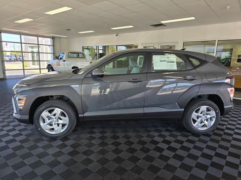 New 2026 Hyundai Kona SE AWD/4WD image 6