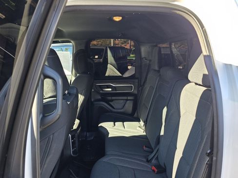 Certified 2022 RAM 1500 Big Horn w/ Trailer Tow Group image 18