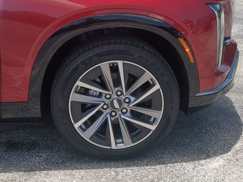 New 2026 Cadillac Vistiq Sport image 11