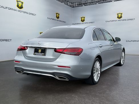 Used 2022 Mercedes-Benz E 350 Sedan image 5