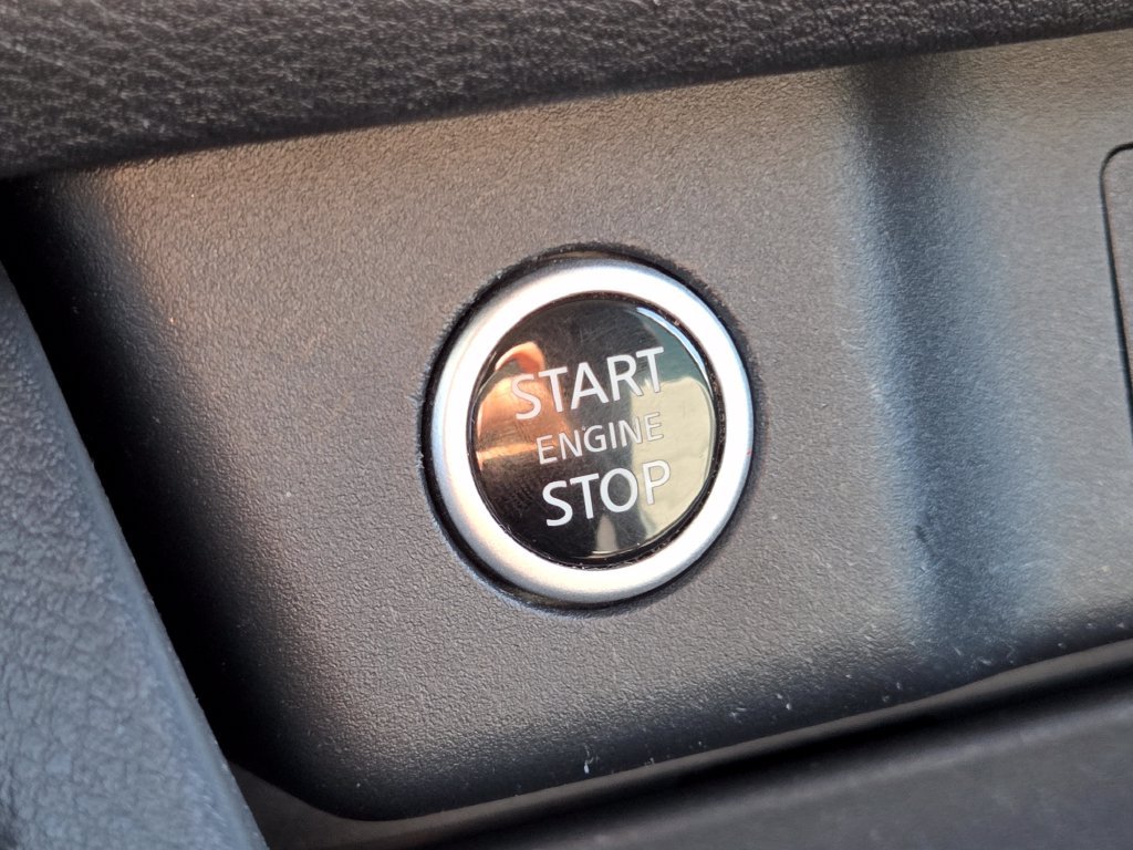 Certified 2023 Nissan Rogue SV AWD/4WD image 14