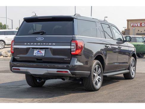 Used 2024 Ford Expedition Max Limited image 3