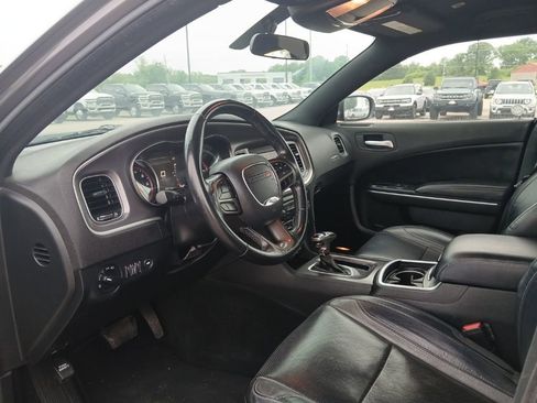 Used 2021 Dodge Charger SXT w/ Leather Interior Group RWD image 29