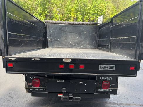 Certified 2024 GMC Sierra 3500 Pro w/ Convenience Package RWD image 7